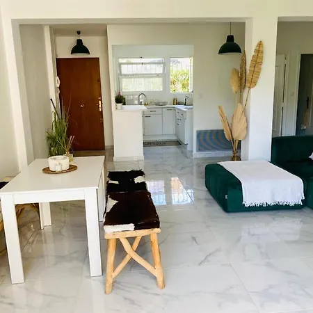 T3 70M2 - Balcon & Parking - Proche Plage & Centre Apartment Cassis
